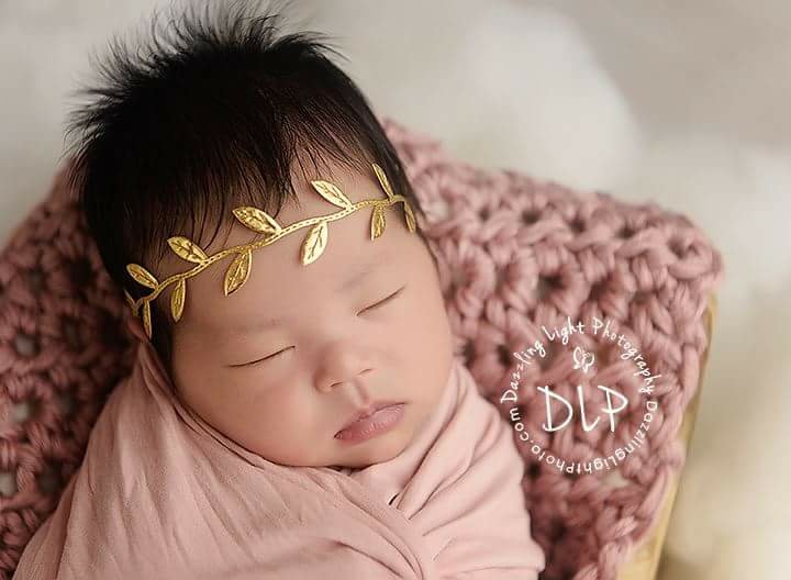 Newborn Baby Photography Round Rock Dazzling Light Photography