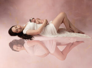 Austin Newborn Photographer baby on mom's belly